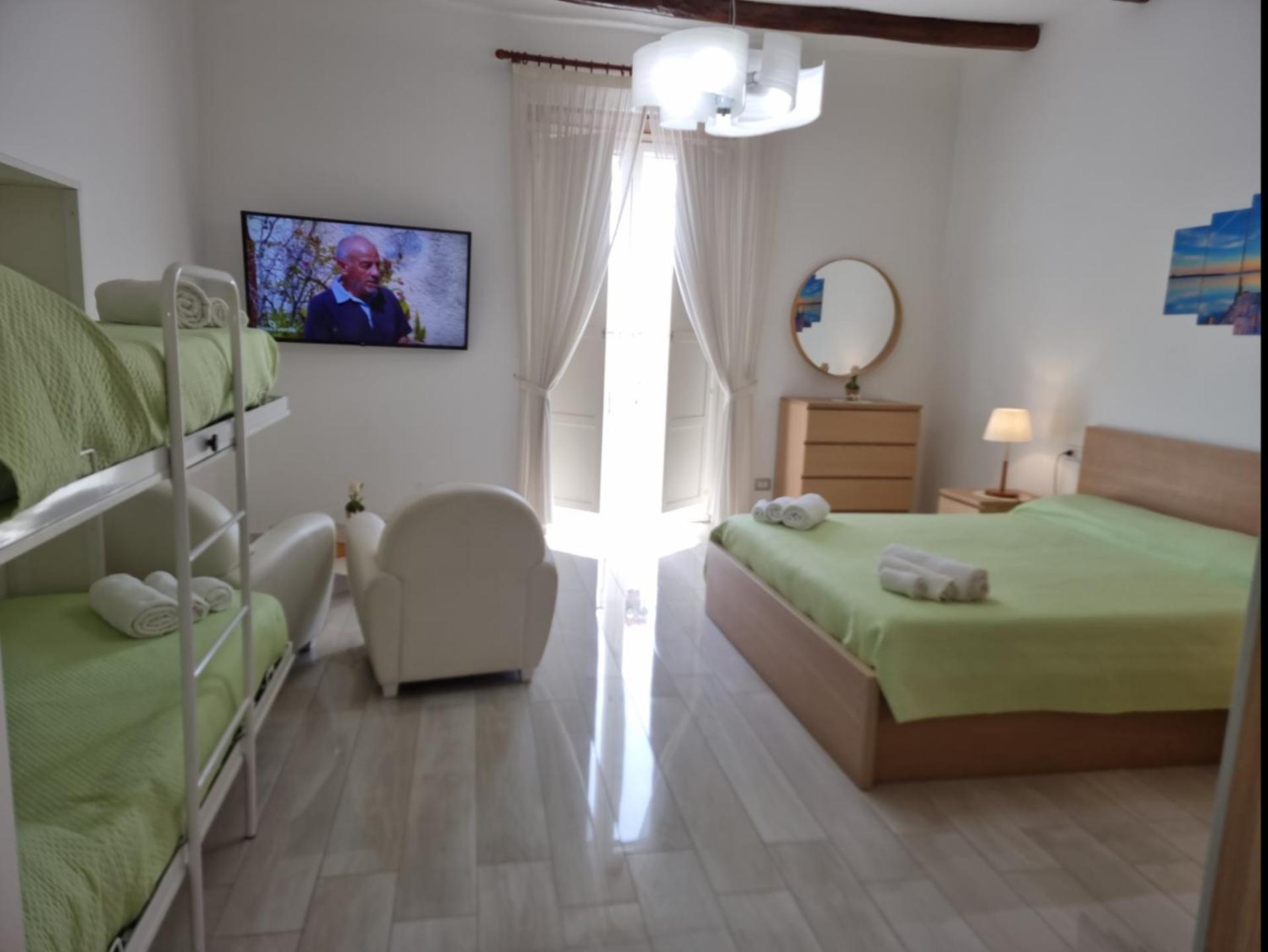 Al Teatro Verdi Luxury Apartment Salerno Eksteriør billede